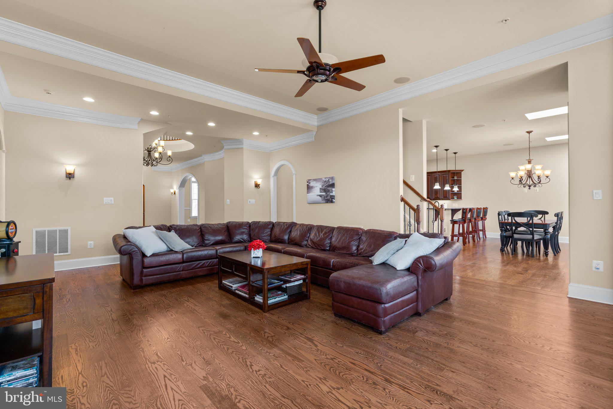 7251 Annapolis Rock Road Gaithersburg, MD 20882 - Photo 12 of 78 a living room with furniture and a wooden floor