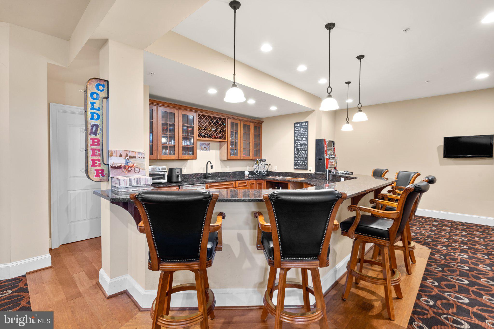 7251 Annapolis Rock Road Gaithersburg, MD 20882 - Photo 58 of 78 a view of a dining room with furniture and window