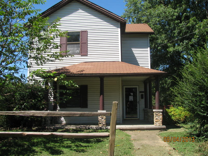 343 Newtown Road Buchanan, VA 24066 - Photo 1 of 10 FRONT
