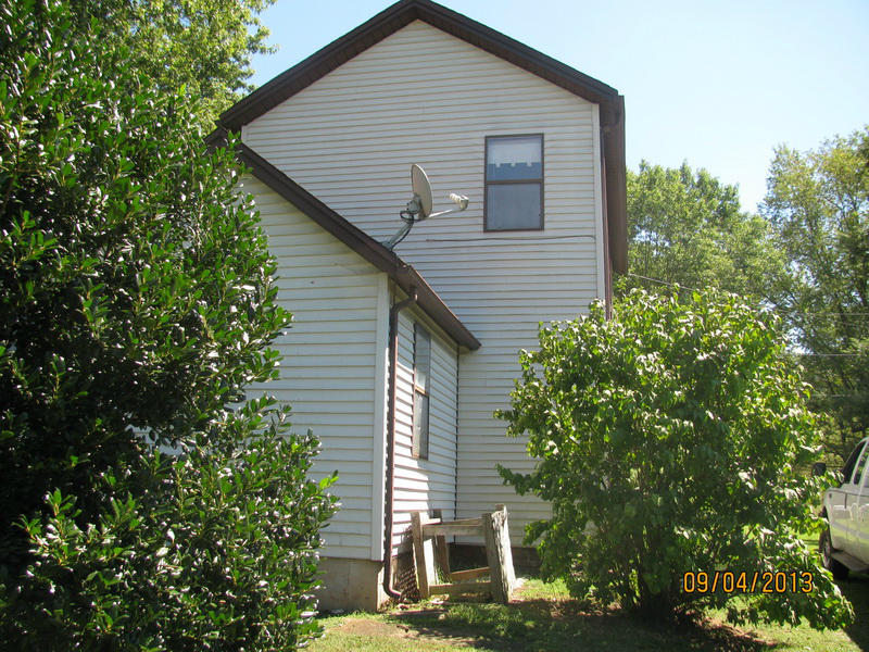 343 Newtown Road Buchanan, VA 24066 - Photo 4 of 10 REAR