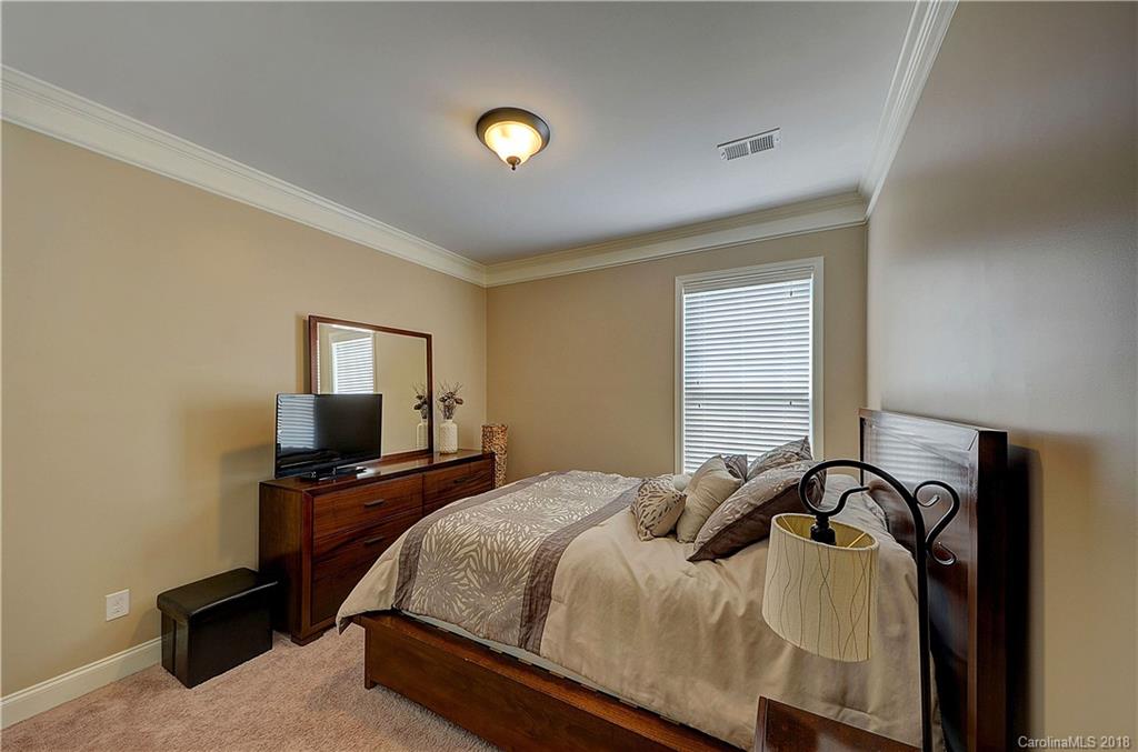 7453 Hamilton Bridge Road Charlotte, NC 28278 - Photo 15 of 30 Gallery Image 15