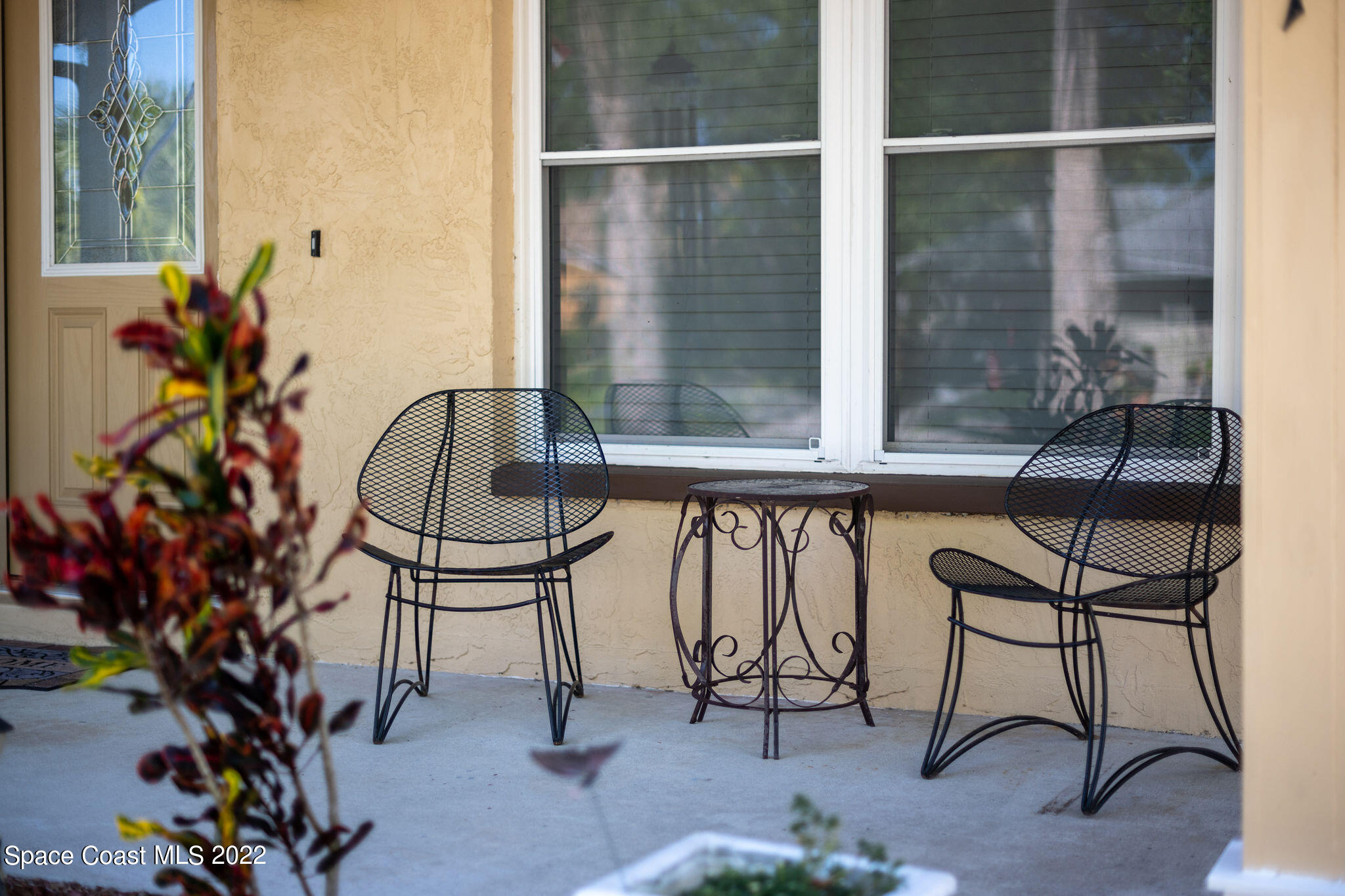 1821 Britt Road Cocoa, FL 32926 - Photo 6 of 63 a view of a chairs and table in the balcony