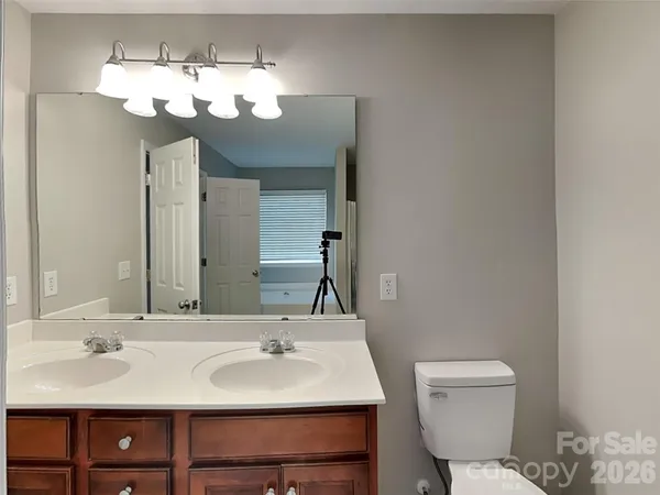 $449,900 | 4208 Lawrence Daniel Drive, Matthews, NC 28104