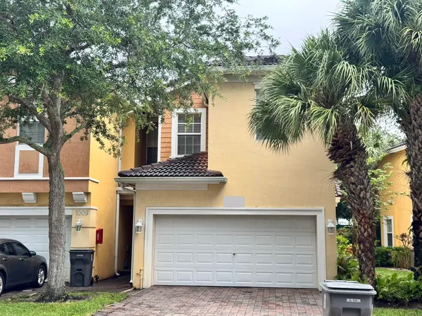 $2,200 | 1010 Pipers Drive, West Palm Beach, FL 33415
