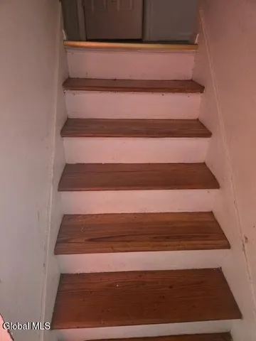 $260,000 | 27 Linden Street, Schenectady, NY 12304