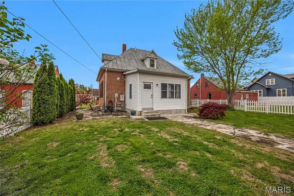 $439,000 | 121 East 5th Street, Hermann, MO 65041