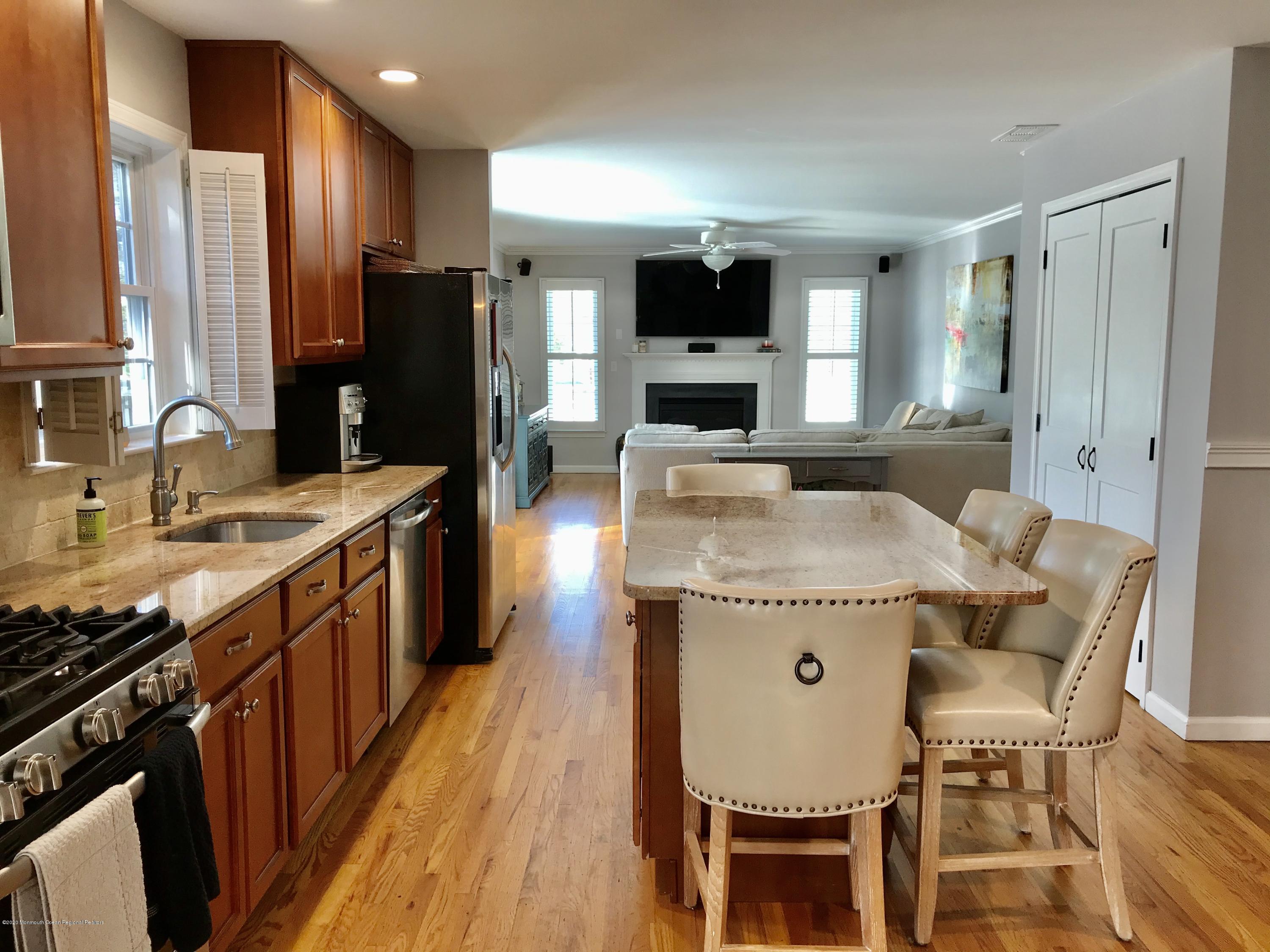 357 Jefferson Court Brick, NJ 08724 - Photo 6 of 38 83FDB166-472D-4271-8D9E-E20DC36EFCFA