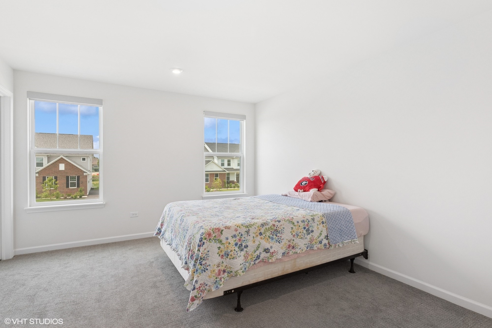 12906 South Sydney Circle Plainfield, IL 60585 - Photo 21 of 31 a bedroom with a bed and a window