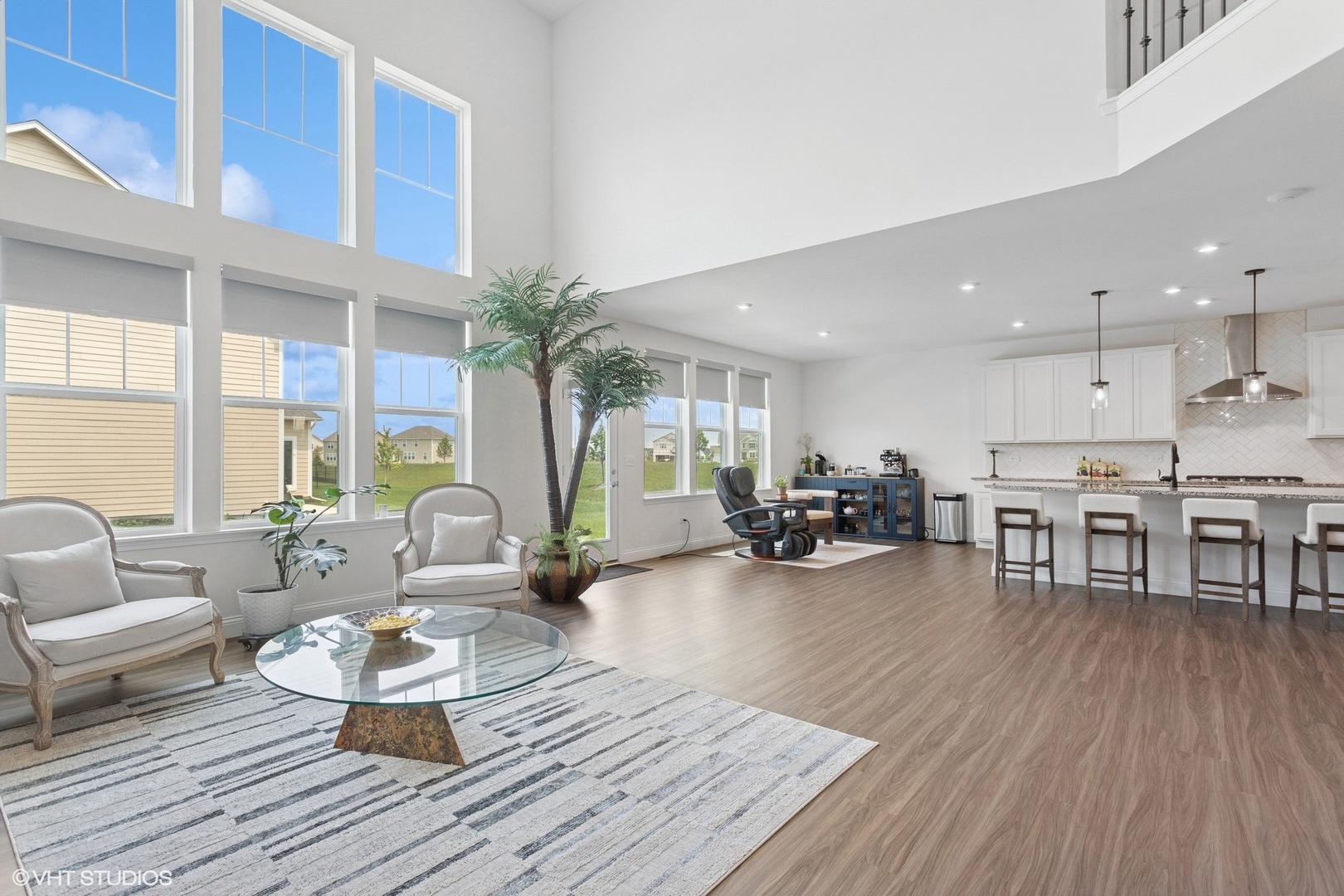 12906 South Sydney Circle Plainfield, IL 60585 - Photo 5 of 31 a living room with furniture and a table