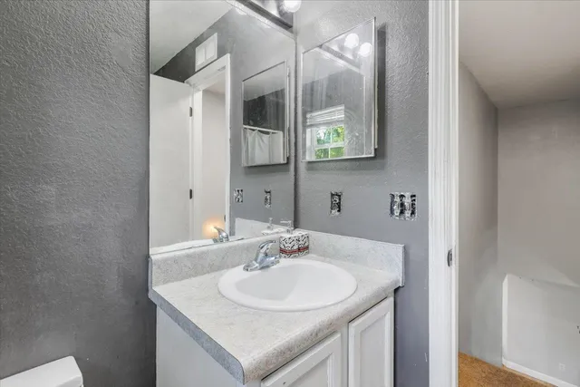 $250,000 | 10480 Elgin Lane, Tallahassee, FL 32305