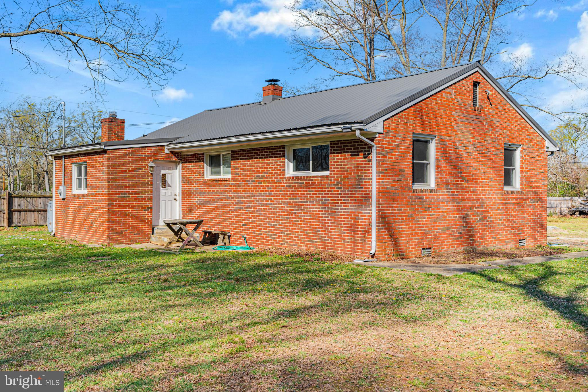 6156 Ripley Road La Plata, MD 20646 - Photo 4 of 26 a front view of house with yard