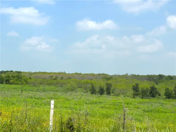 $205,350 | 6 Tower Drive, Moody, TX 76557