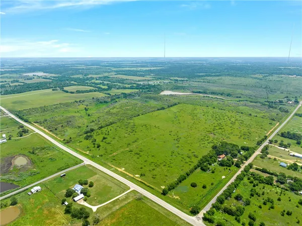 $205,350 | 6 Tower Drive, Moody, TX 76557
