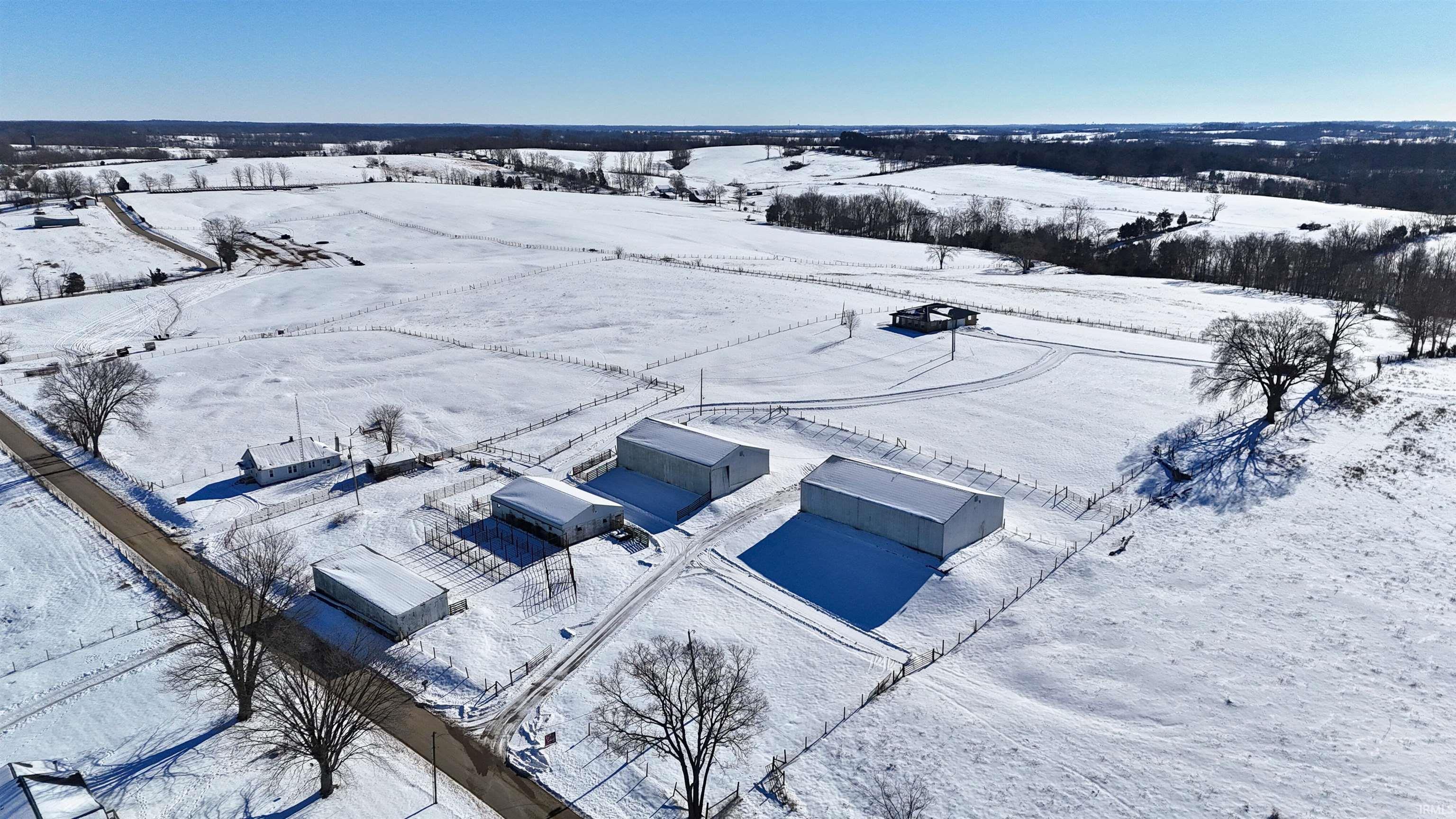 808 Ozee Farm Road Bedford, IN 47421 - Photo 18 of 35