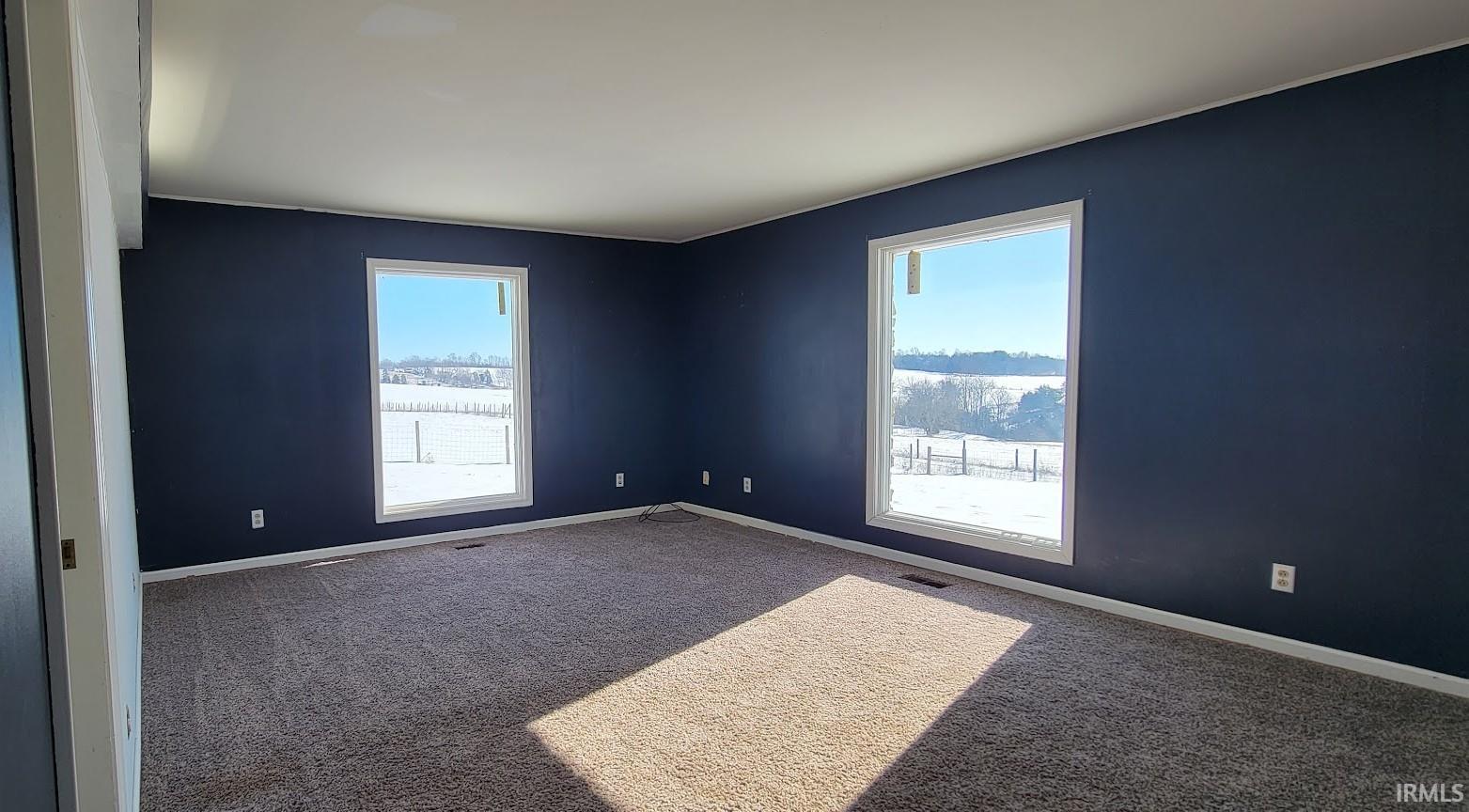 808 Ozee Farm Road Bedford, IN 47421 - Photo 6 of 35