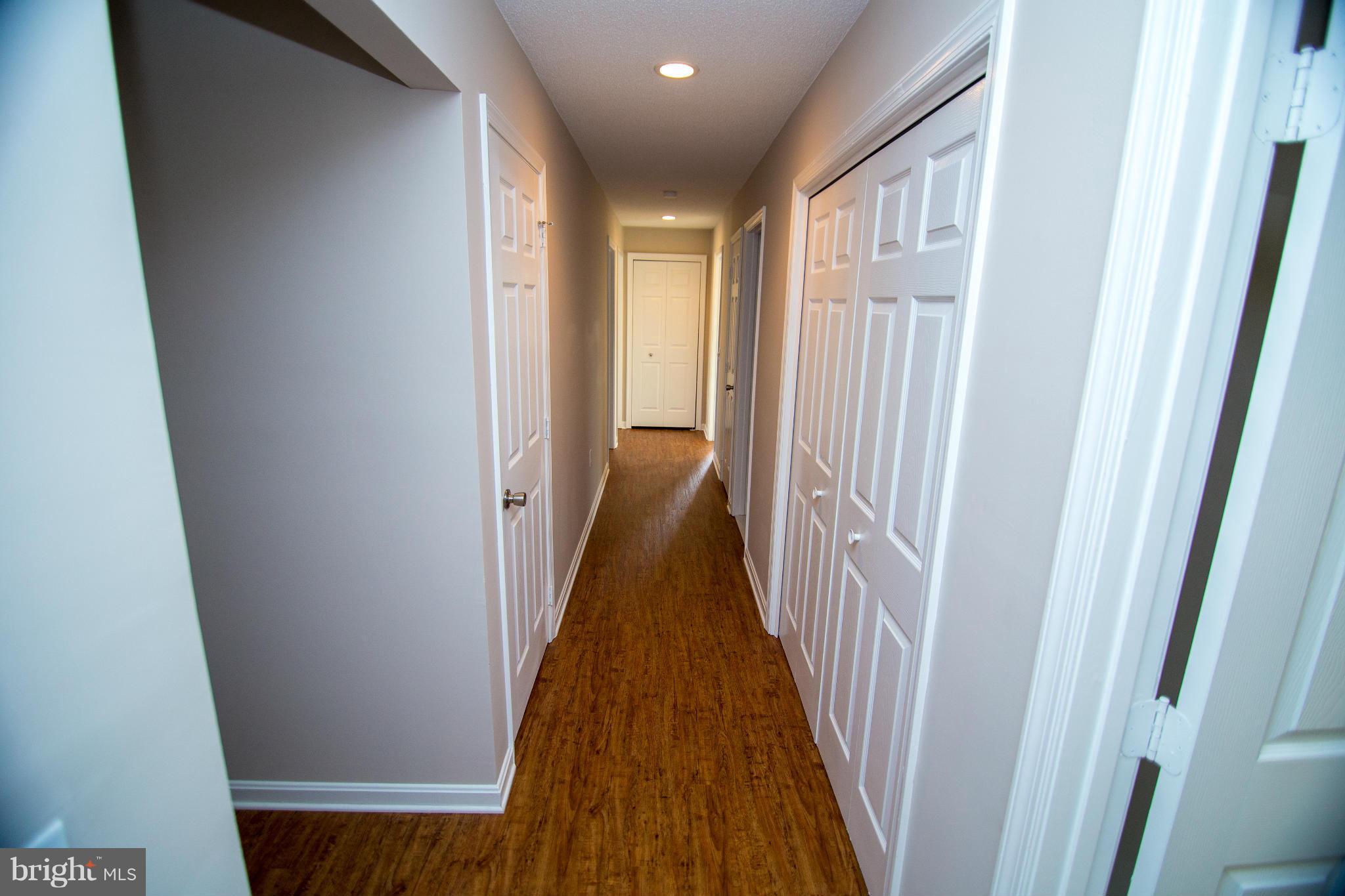 1413 Co Rte 1/5 Falling Waters, WV 25419 - Photo 12 of 25 Interior (General)