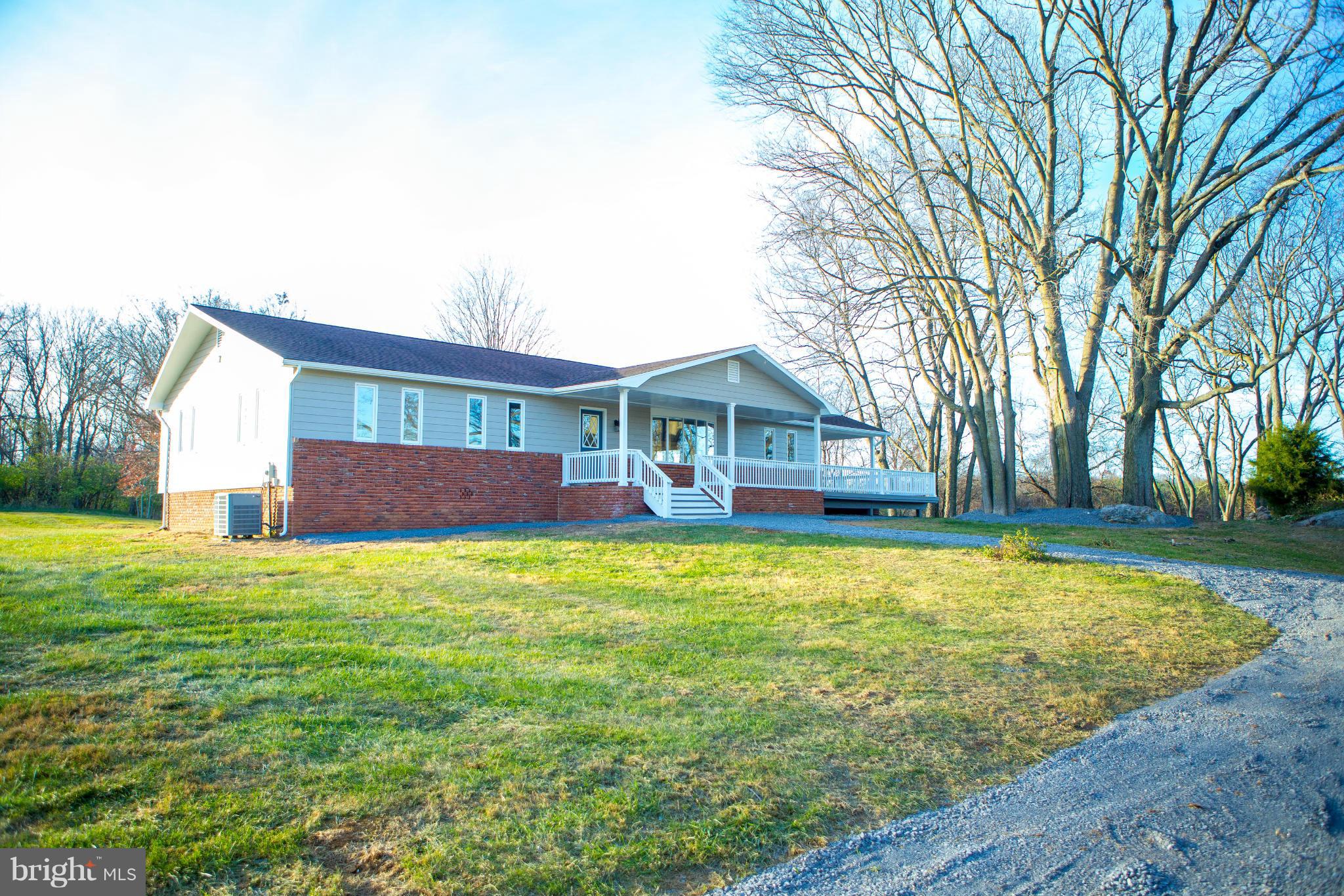 1413 Co Rte 1/5 Falling Waters, WV 25419 - Photo 2 of 25 Exterior (Front)