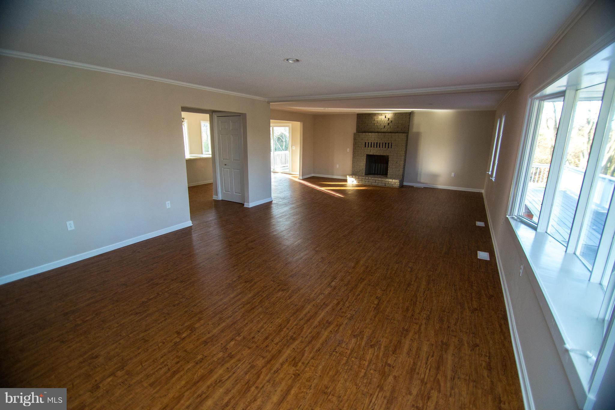 1413 Co Rte 1/5 Falling Waters, WV 25419 - Photo 5 of 25 Family Room