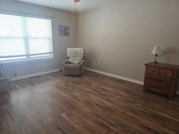 $448,000 | 438 Cresthaven Drive, Lawrenceburg, IN 47025