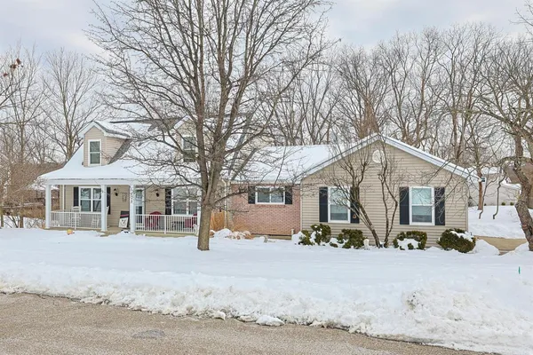 $448,000 | 438 Cresthaven Drive, Lawrenceburg, IN 47025