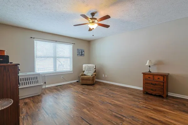 $448,000 | 438 Cresthaven Drive, Lawrenceburg, IN 47025