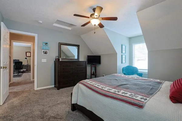 $448,000 | 438 Cresthaven Drive, Lawrenceburg, IN 47025