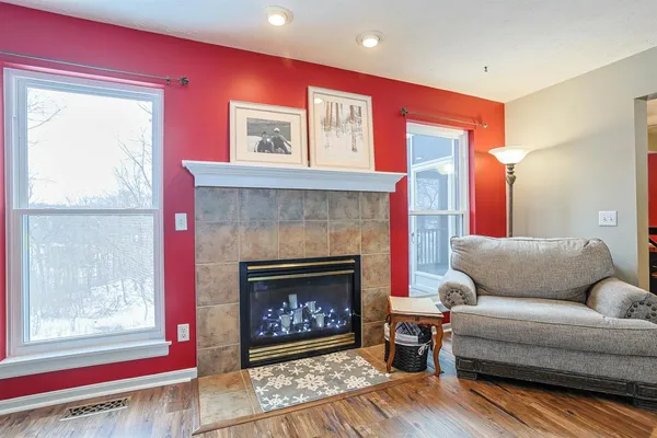 $448,000 | 438 Cresthaven Drive, Lawrenceburg, IN 47025