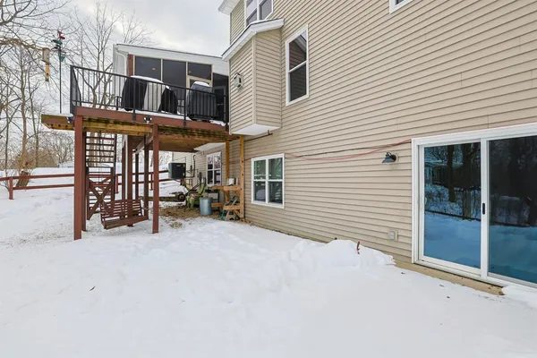 $448,000 | 438 Cresthaven Drive, Lawrenceburg, IN 47025