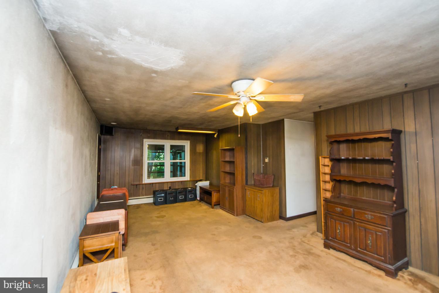 3405 Cherryville Road Northampton, PA 18067 - Photo 4 of 11 Gallery Image 4