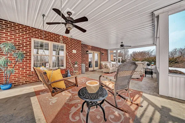 $869,500 | 2120 River Oaks Drive, Salem, VA 24153
