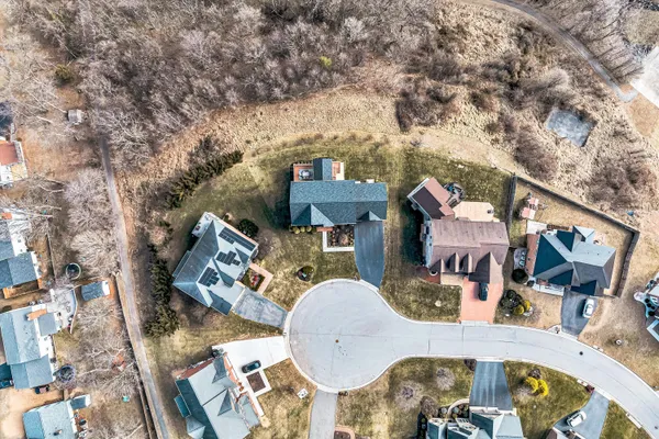 $869,500 | 2120 River Oaks Drive, Salem, VA 24153