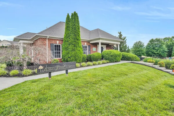 $869,500 | 2120 River Oaks Drive, Salem, VA 24153