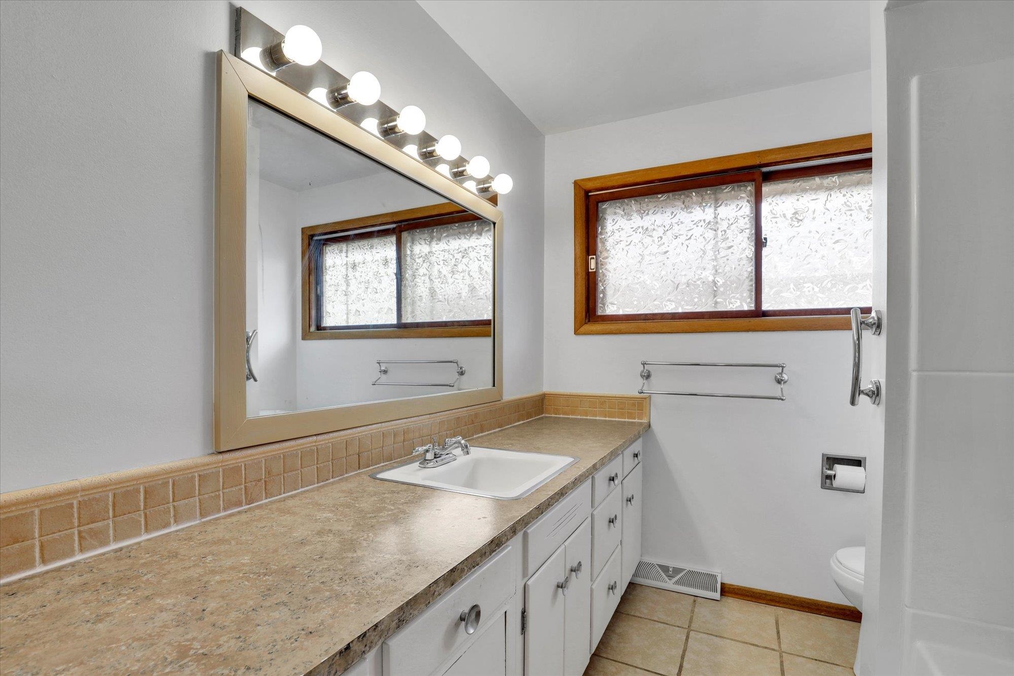 Undisclosed Address Spokane, WA 99203 - Photo 16 of 25