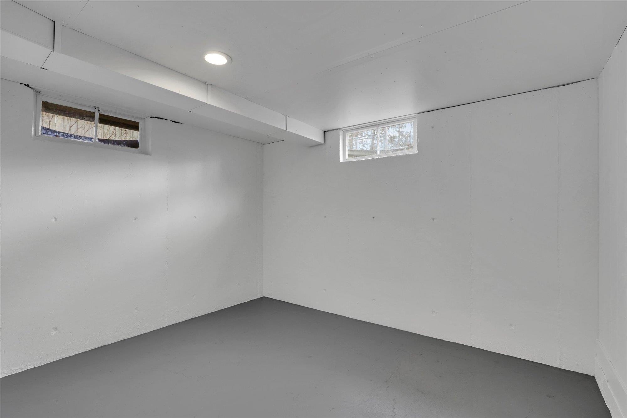 Undisclosed Address Spokane, WA 99203 - Photo 22 of 25