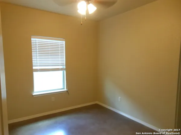 $1,495 | 113 Joanne Cove, New Braunfels, TX 78130
