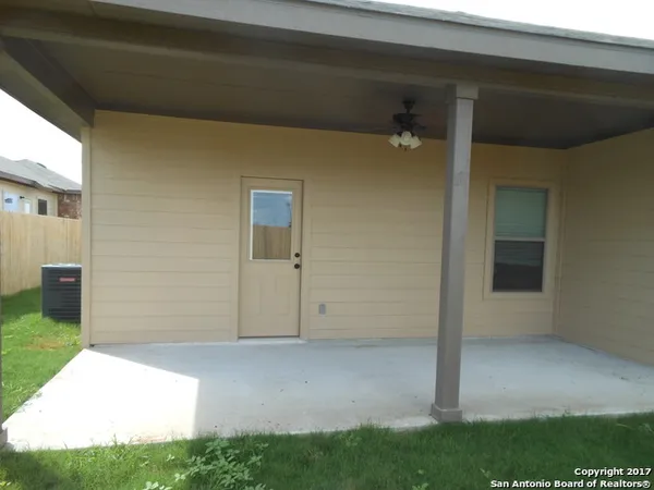 $1,495 | 113 Joanne Cove, New Braunfels, TX 78130