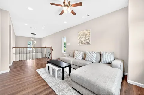 $470,000 | 6622 Windward View Drive, Rowlett, TX 75088