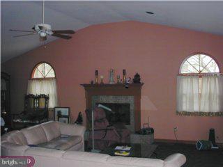 140 Colfax Road Havertown, PA 19083 - Photo 4 of 4