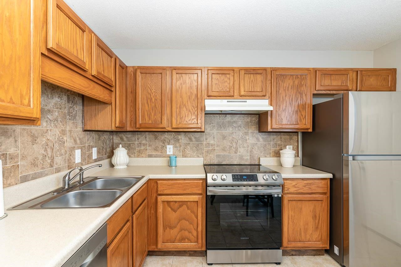 2211 Violet Bluff Court Raleigh, NC 27610 - Photo 15 of 25 Photo 15