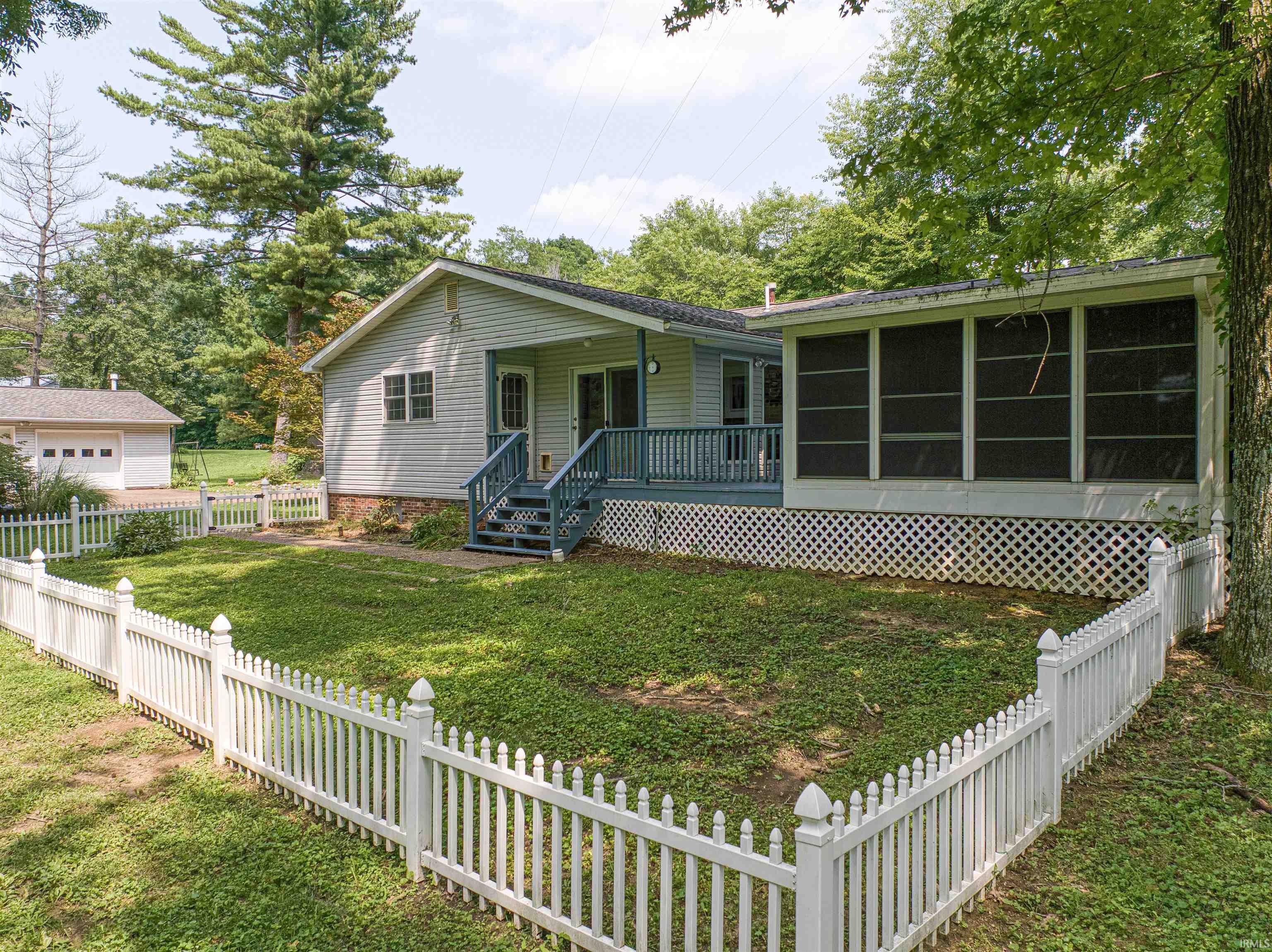 677 Old Plank Road Chandler, IN 47610 - Photo 33 of 43 Gallery Image 33