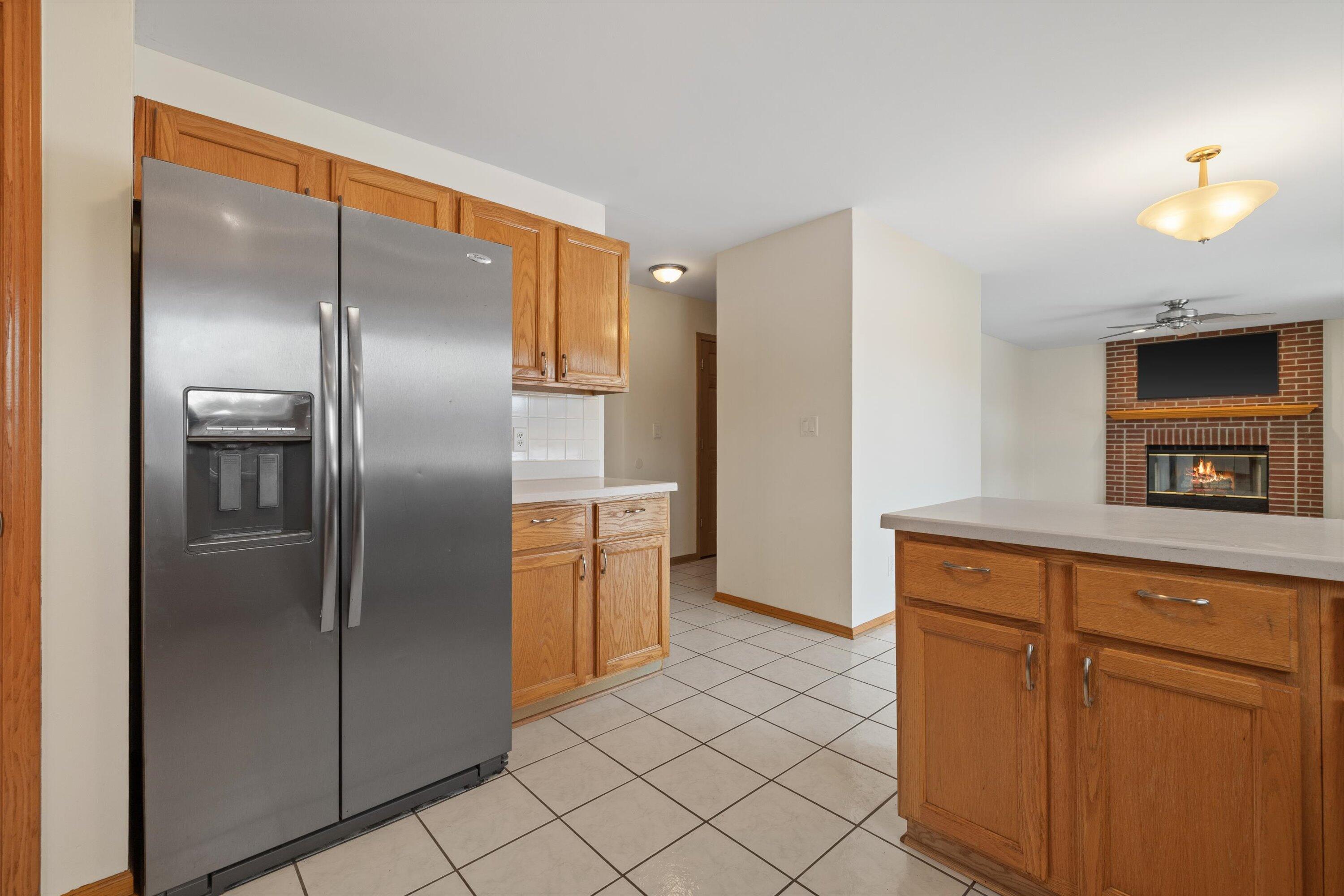 3310 108th Place Pleasant Prairie, WI 53158 - Photo 15 of 53 kitchen