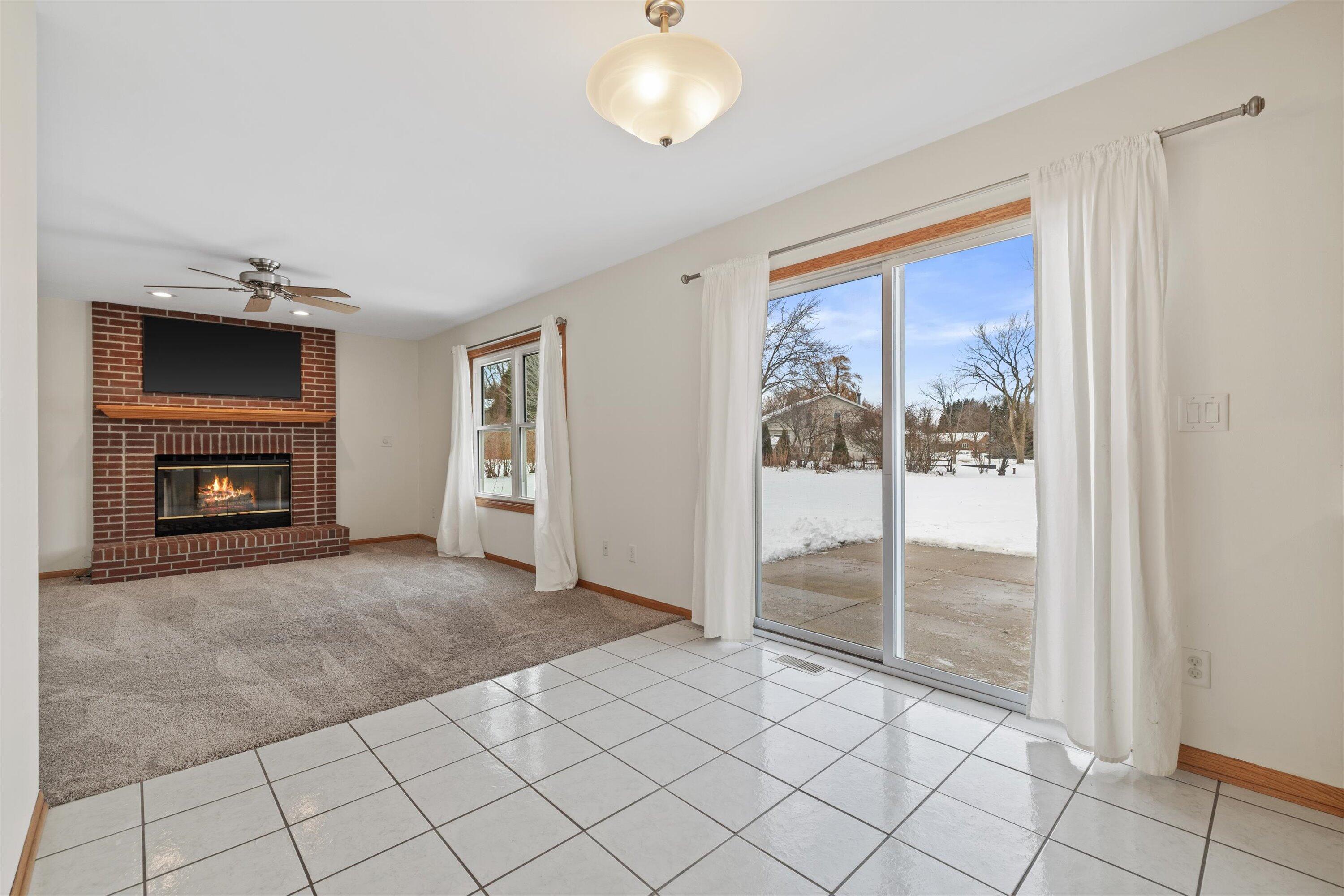 3310 108th Place Pleasant Prairie, WI 53158 - Photo 18 of 53 kitchen
