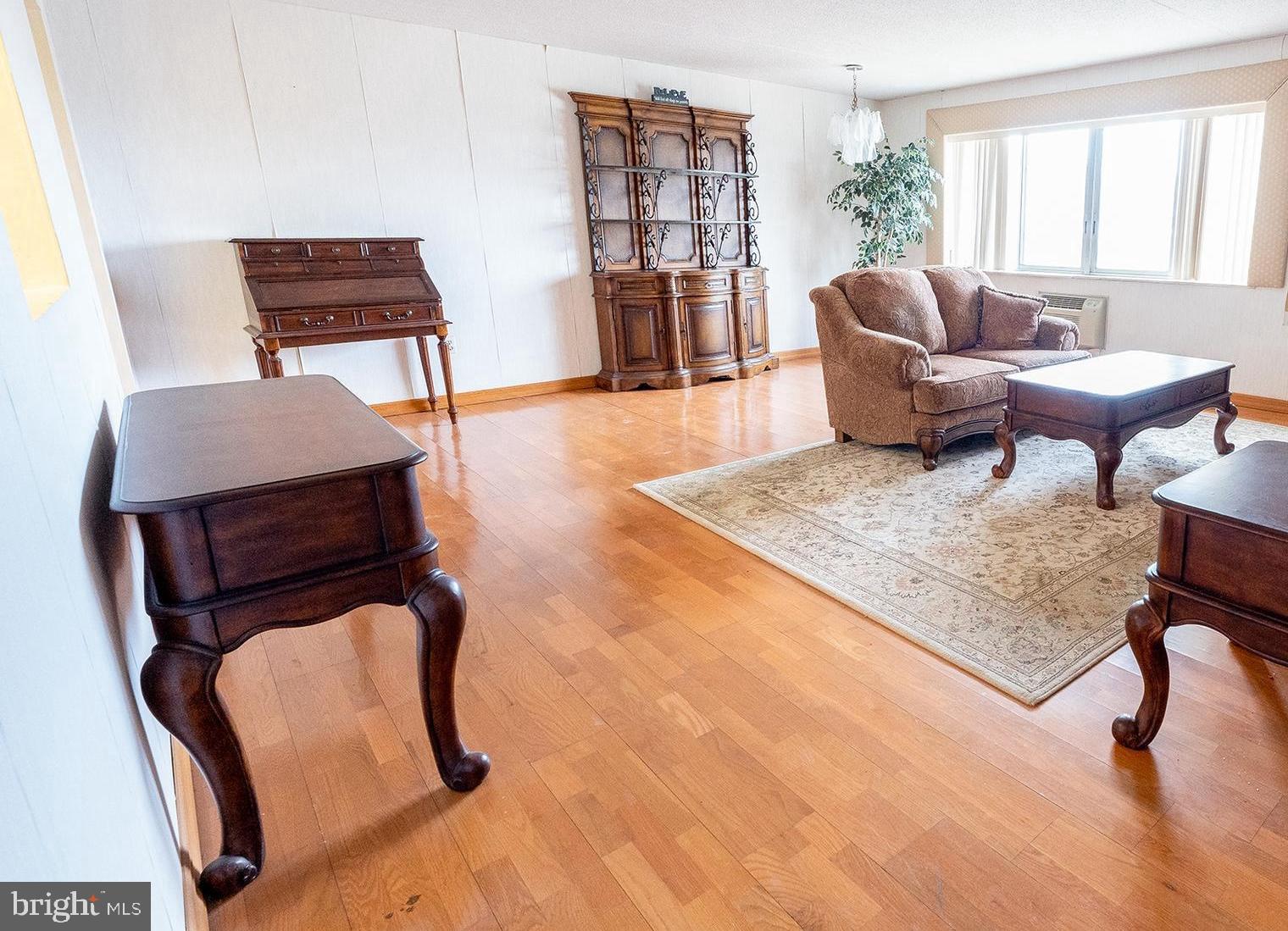 860 Lower Ferry Road, Unit 4E Ewing, NJ 08628 - Photo 2 of 25
