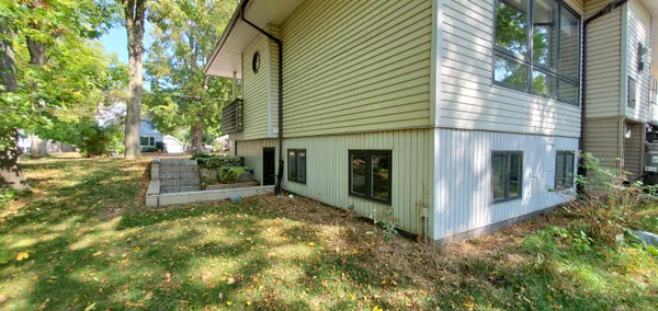 $499,000 | 746 Lee Street, South Haven, MI 49090