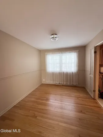 $414,900 | 4 Oak Tree Lane, Colonie, NY 12309