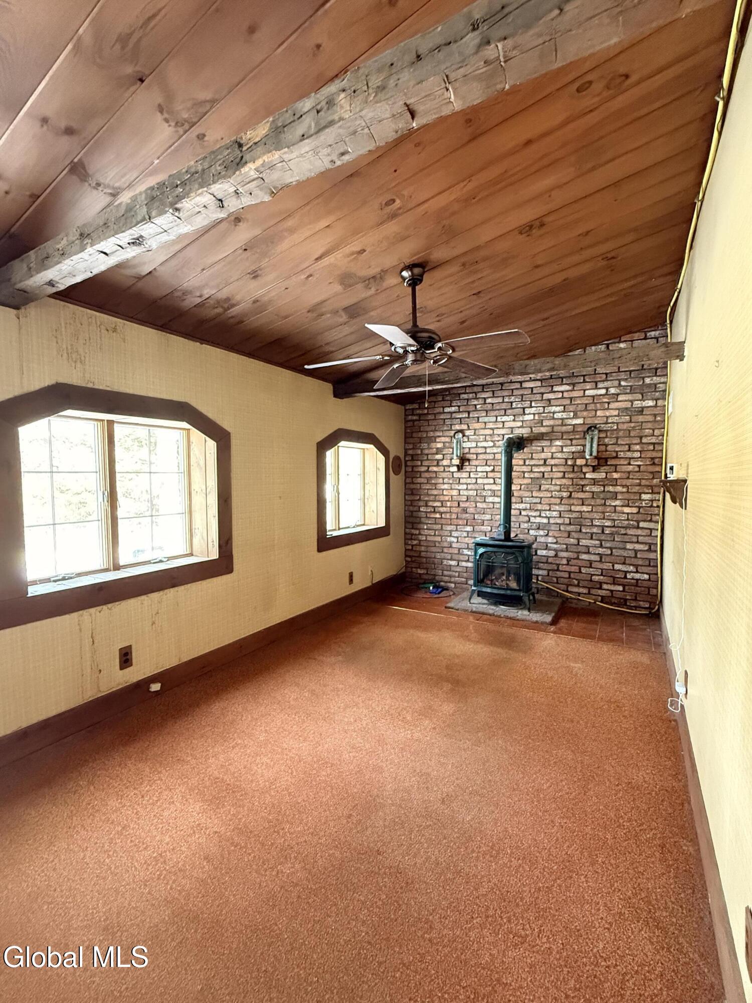 4 Oak Tree Lane Colonie, NY 12309 - Photo 10 of 22 IMG_5509