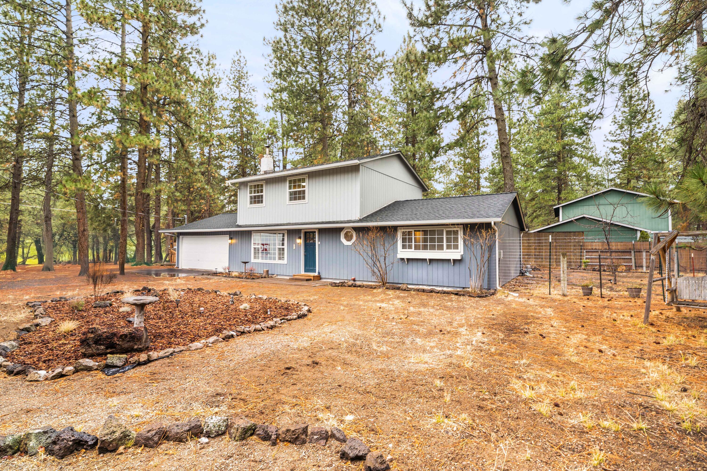 19214 Indian Summer Road Bend, OR 97702 - Photo 31 of 44 32