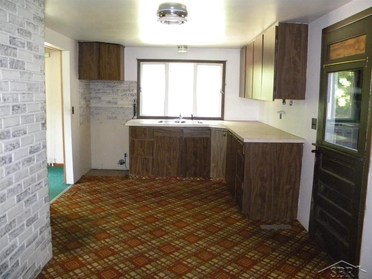 1363 South Badour Road Midland, MI 48640 - Photo 11 of 24 50053764-10.JPG