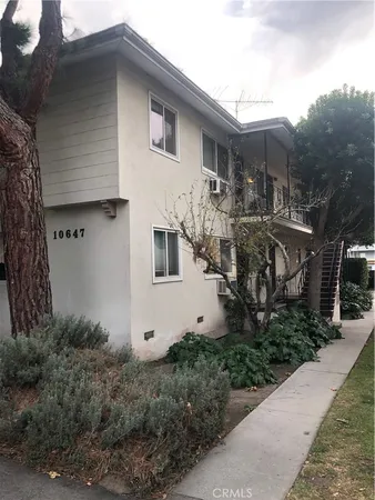 $1,545 | 10647 Sherman Grove Avenue, Unit E, Sunland, CA 91040