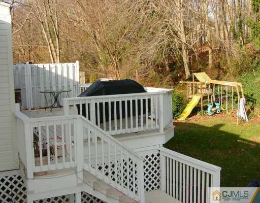 28 Bartman Road East Brunswick, NJ 08816 - Photo 4 of 6 Gallery Image 4